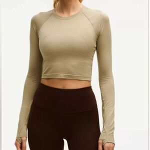 Swiftly Tech Cropped Long-Sleeve Shirt 2.0